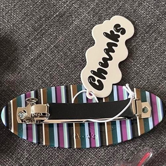 Chunks Barrette - Picture 2 of 3